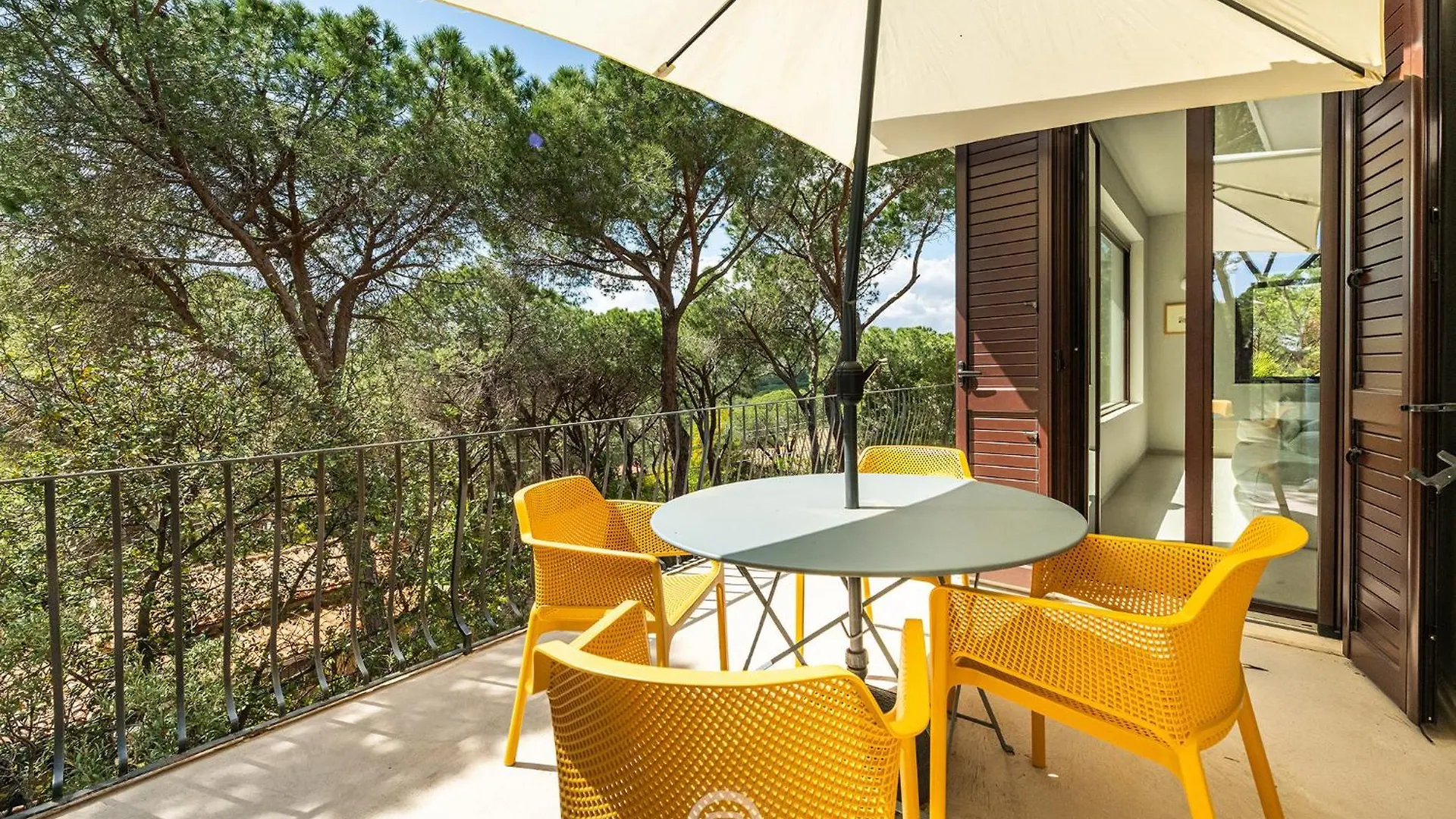 Villa Opuntia Santa Margherita di Pula 0*,